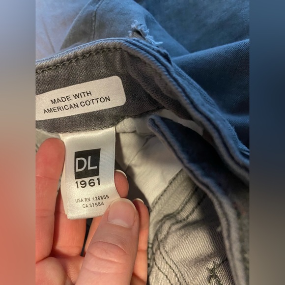 DL1961 Florence Instasculpt distressed high rise skinny jeans in grey wash - Picture 8 of 12